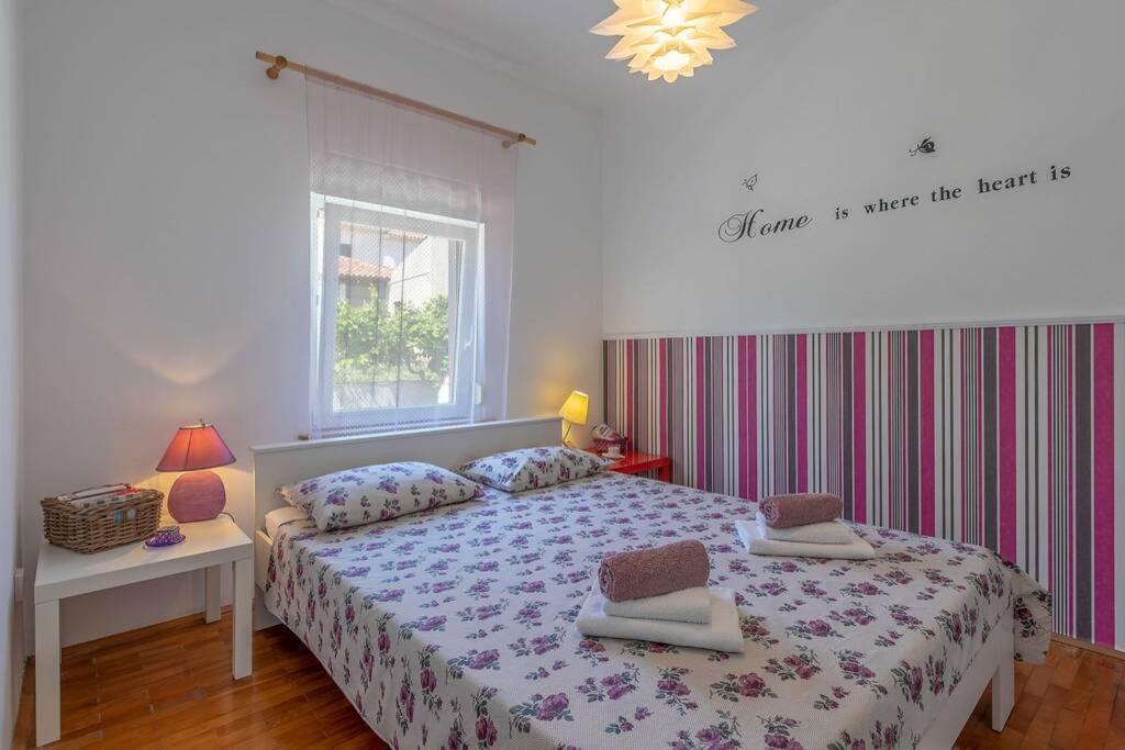 Villa House Pelini Pola Esterno foto
