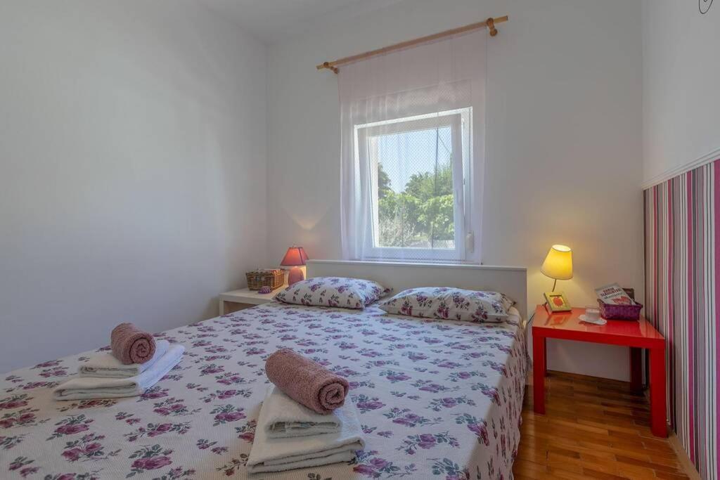 Villa House Pelini Pola Esterno foto